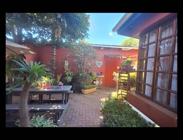 4 BEDROOM HOUSE FOR SALE IN BO-DORP